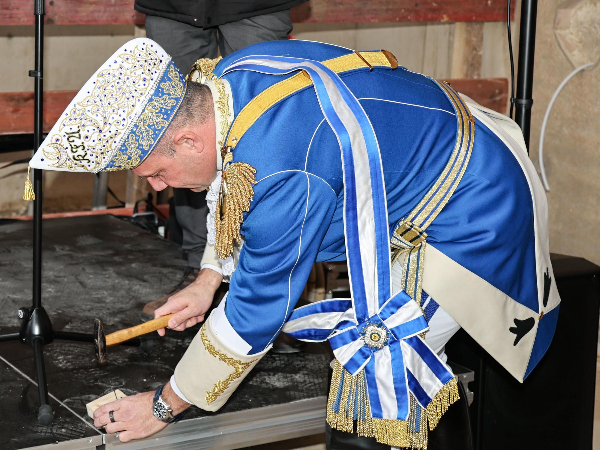 Björn Griesemann von den Blauen Funken beim Richtfest.