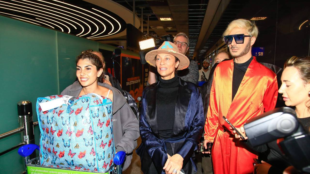 Sam Dylan mit weiteren Dschungelcamp-Stars.