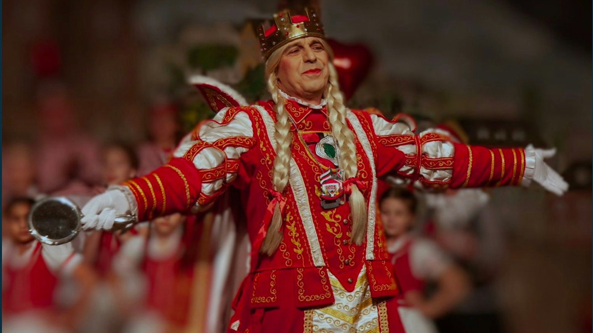 Pasquale Boeti als Jungfrau Pasqualina.