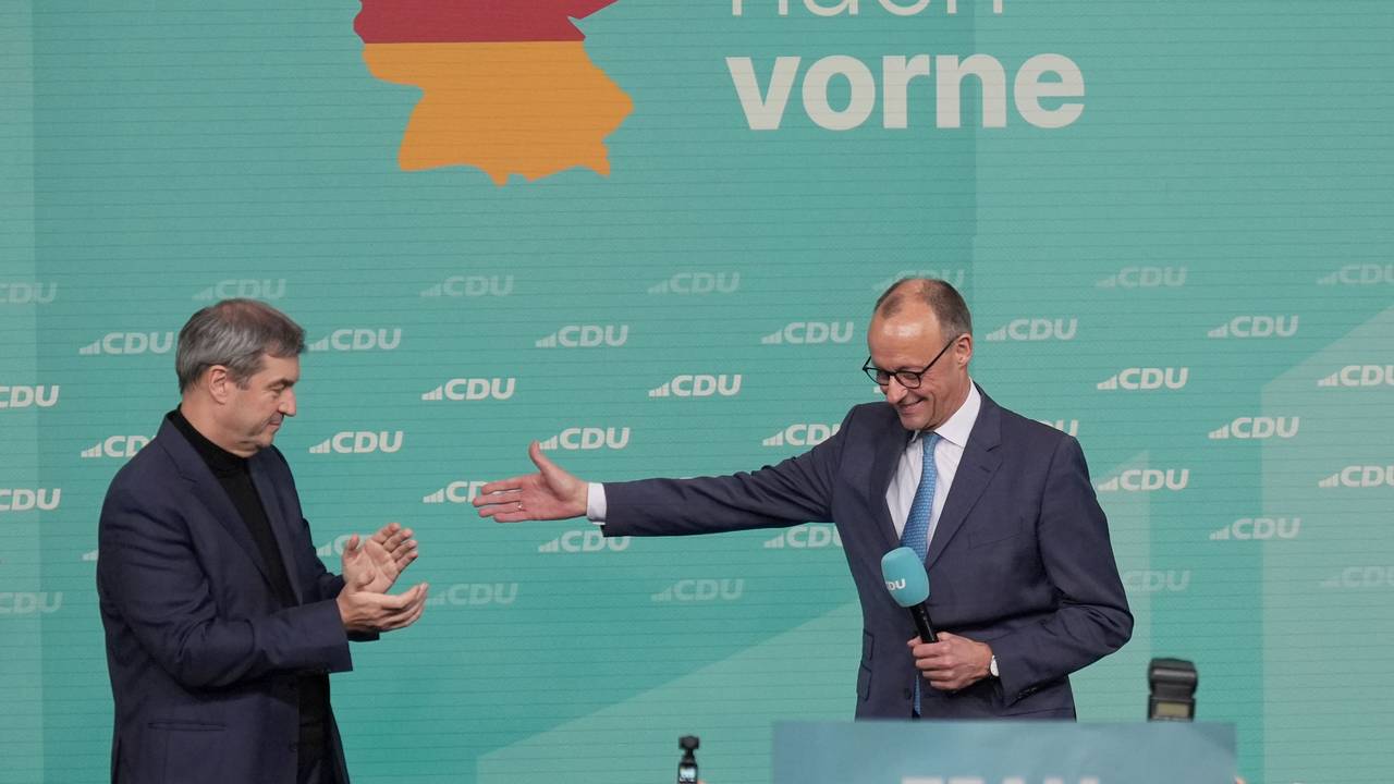 Friedrich Merz und Markus Söder auf der Bühne im Konrad-Adenauer-Haus der CDU in Berlin.