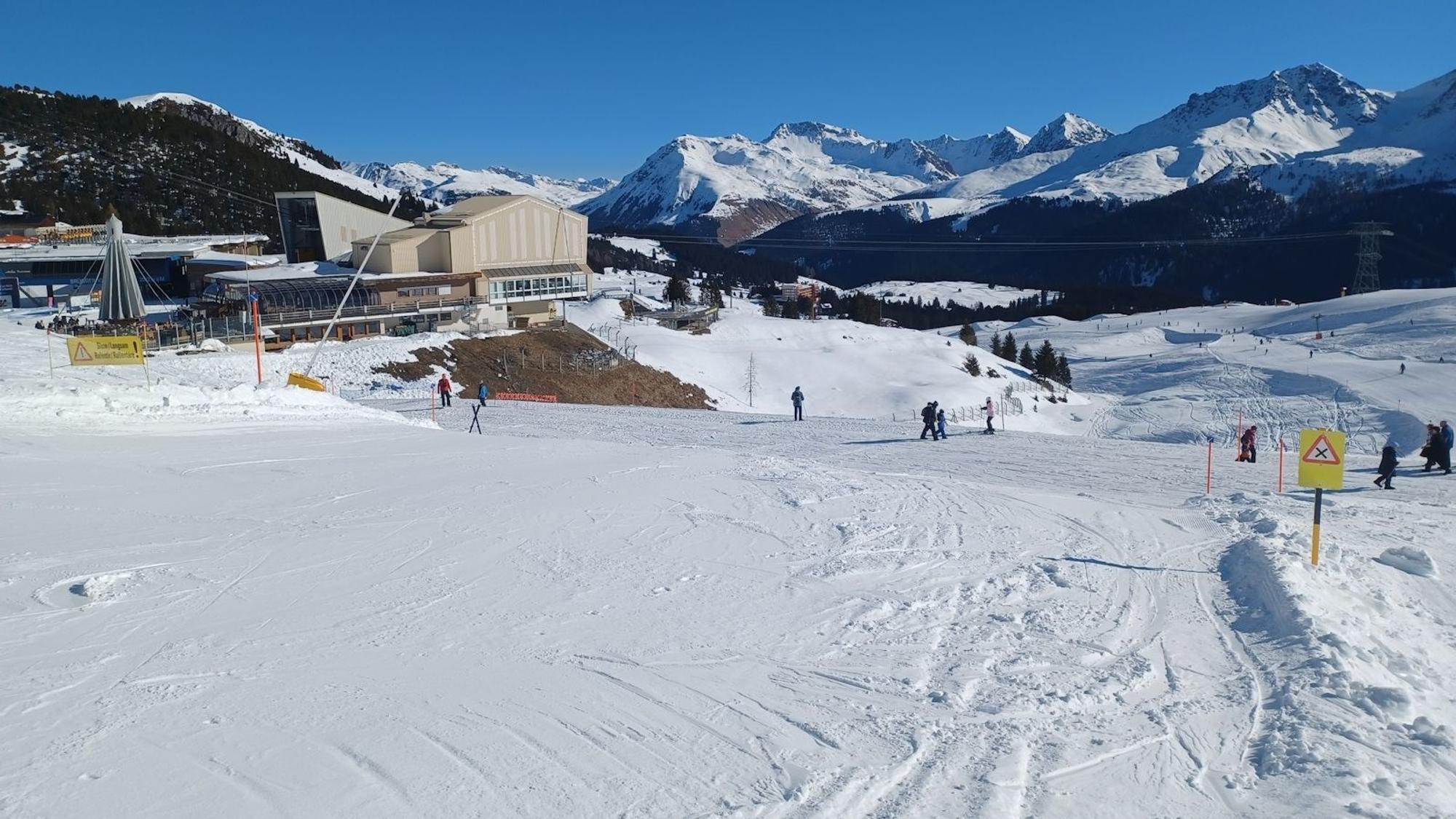 Blick auf die Piste in Arosa, wo der Kölner tödlich verunglückt ist.