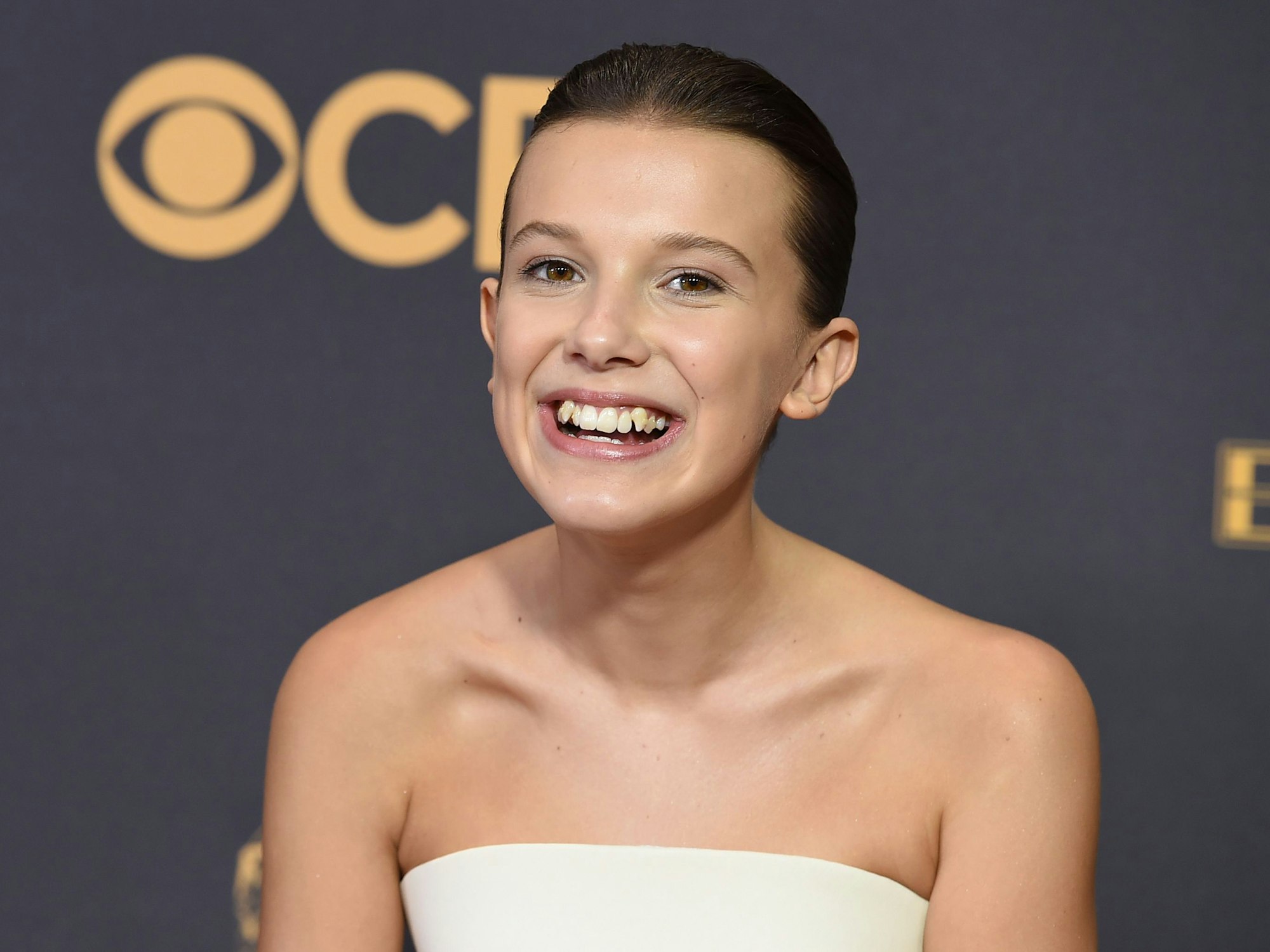 Millie Bobby Brown 2017 bei den Emmy Awards in Los Angeles