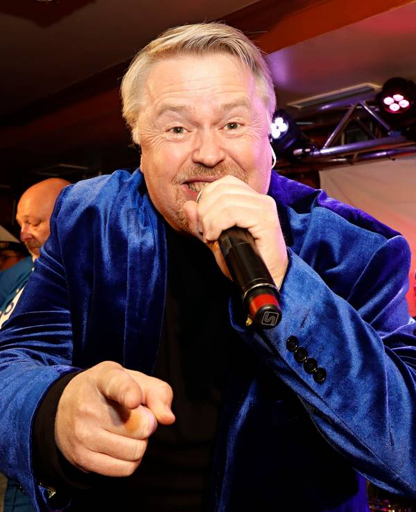 Sänger Sepp Ferner von der Band Die Cöllner.