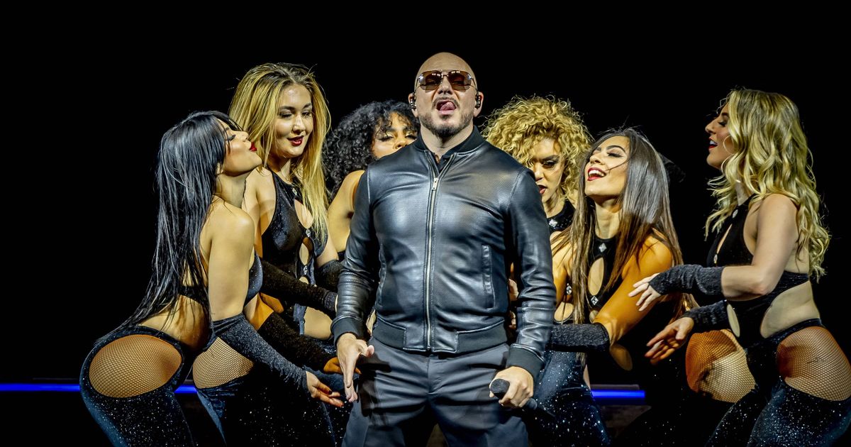 Pitbull Rapper Rapping Pitbull: Rap-Star sorgt für wilde Köln-Party kurz vor Karneval | Express