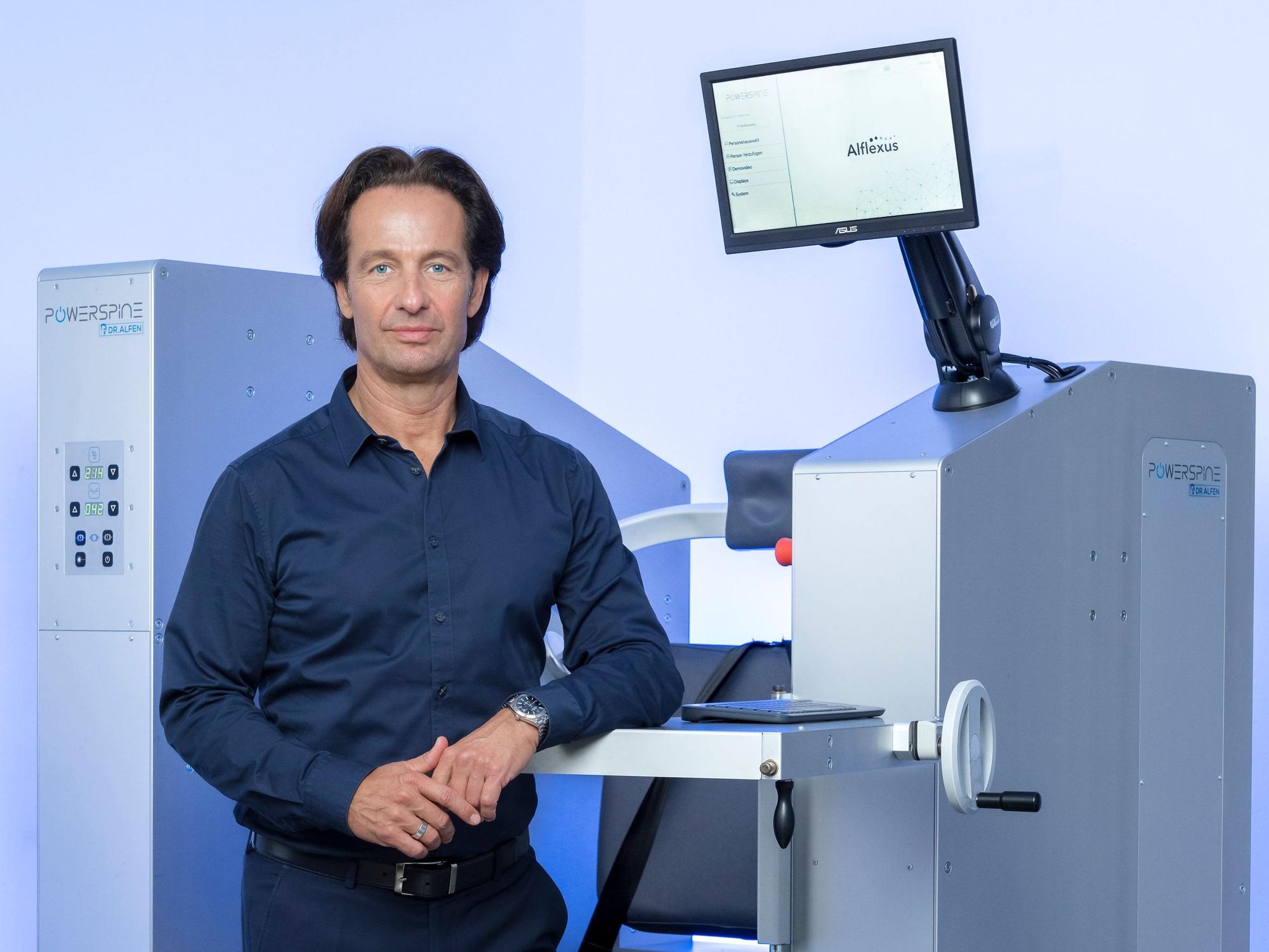 Dr. Florian Alfen, Orthopäde und Wirbelsäulenspezialist aus Würzburg