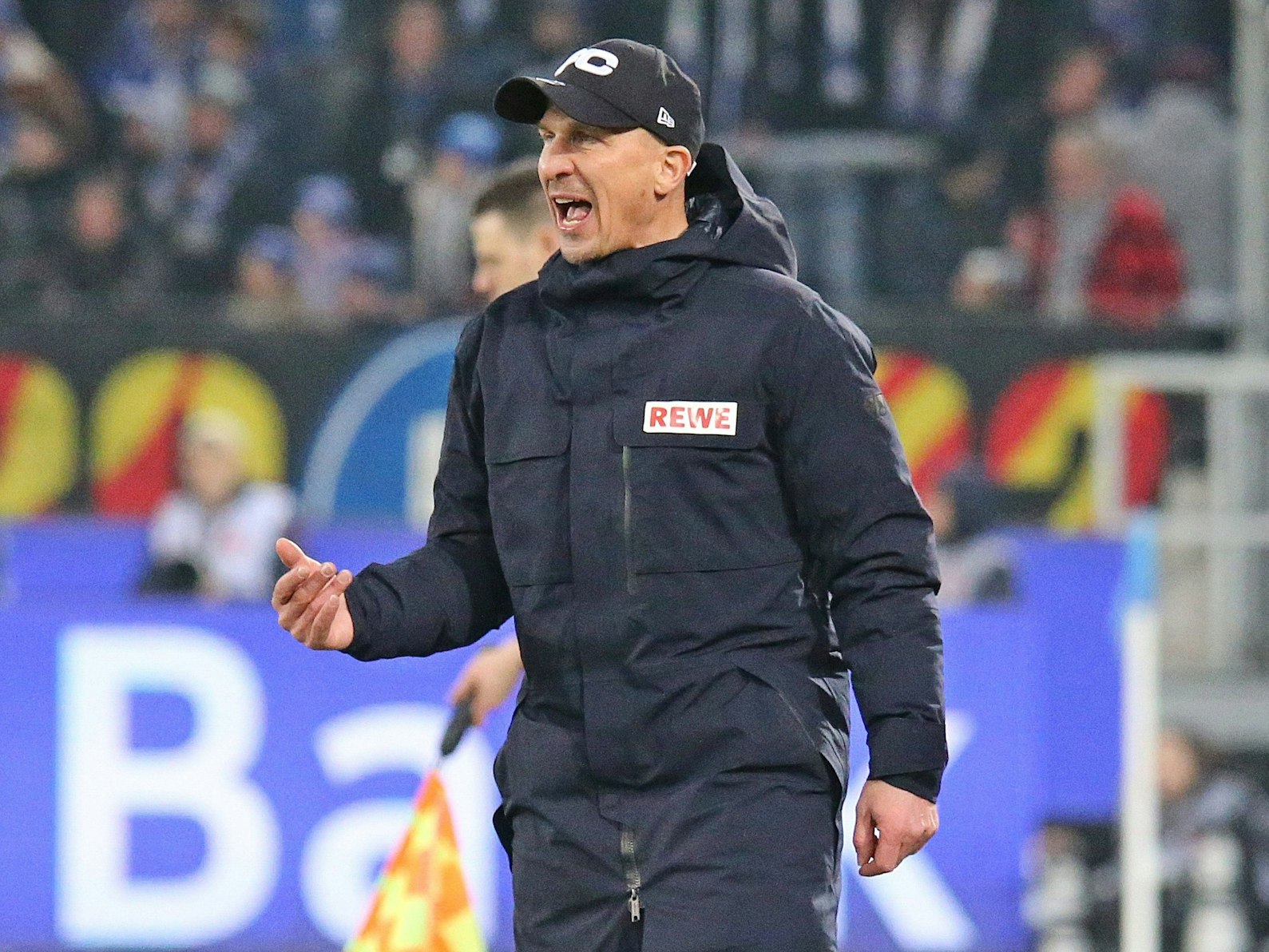 Gerhard Struber beim Spiel in Karlsruhe.