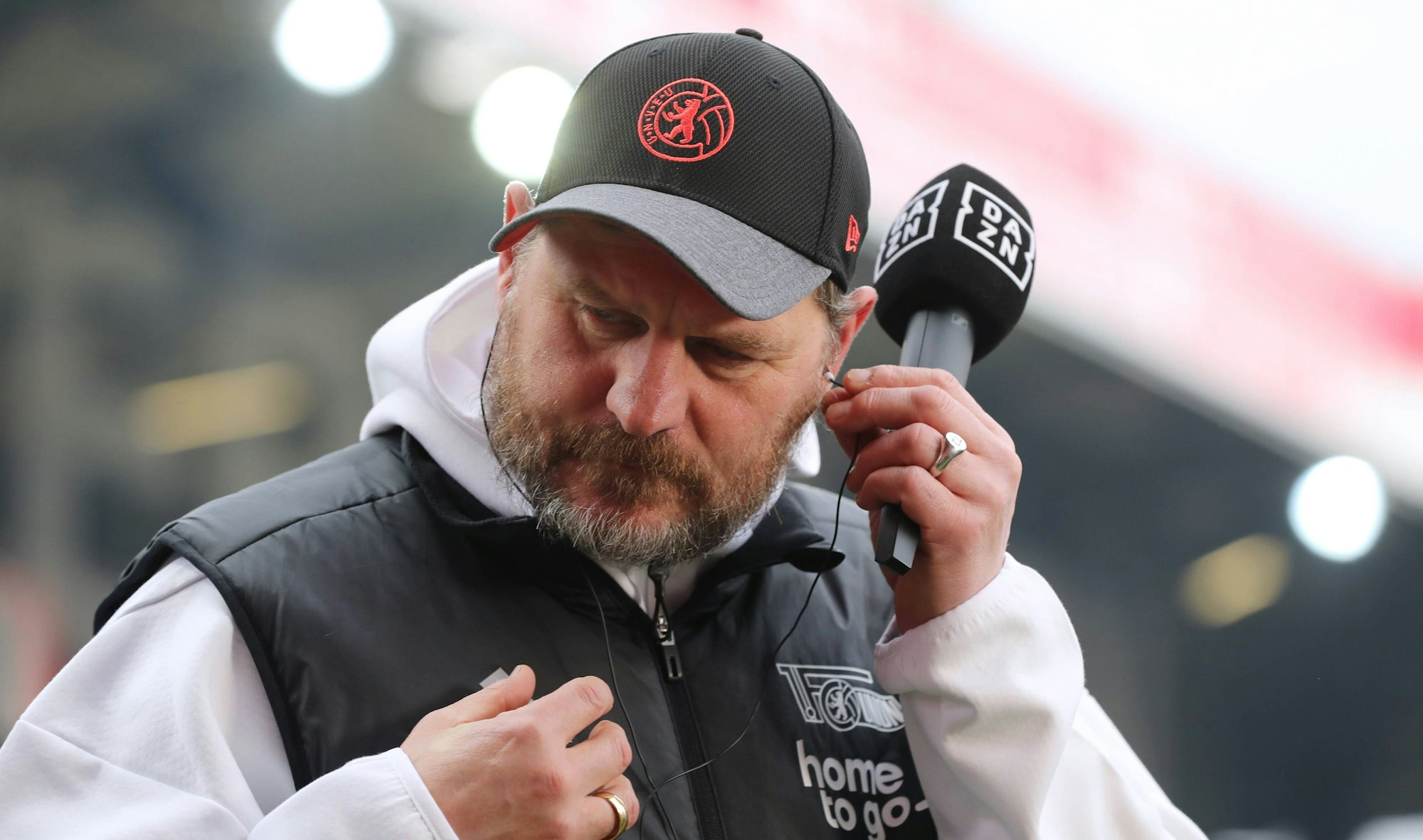 Steffen Baumgart bei der Heimniederlage von Union Berlin gegen Holstein Kiel.