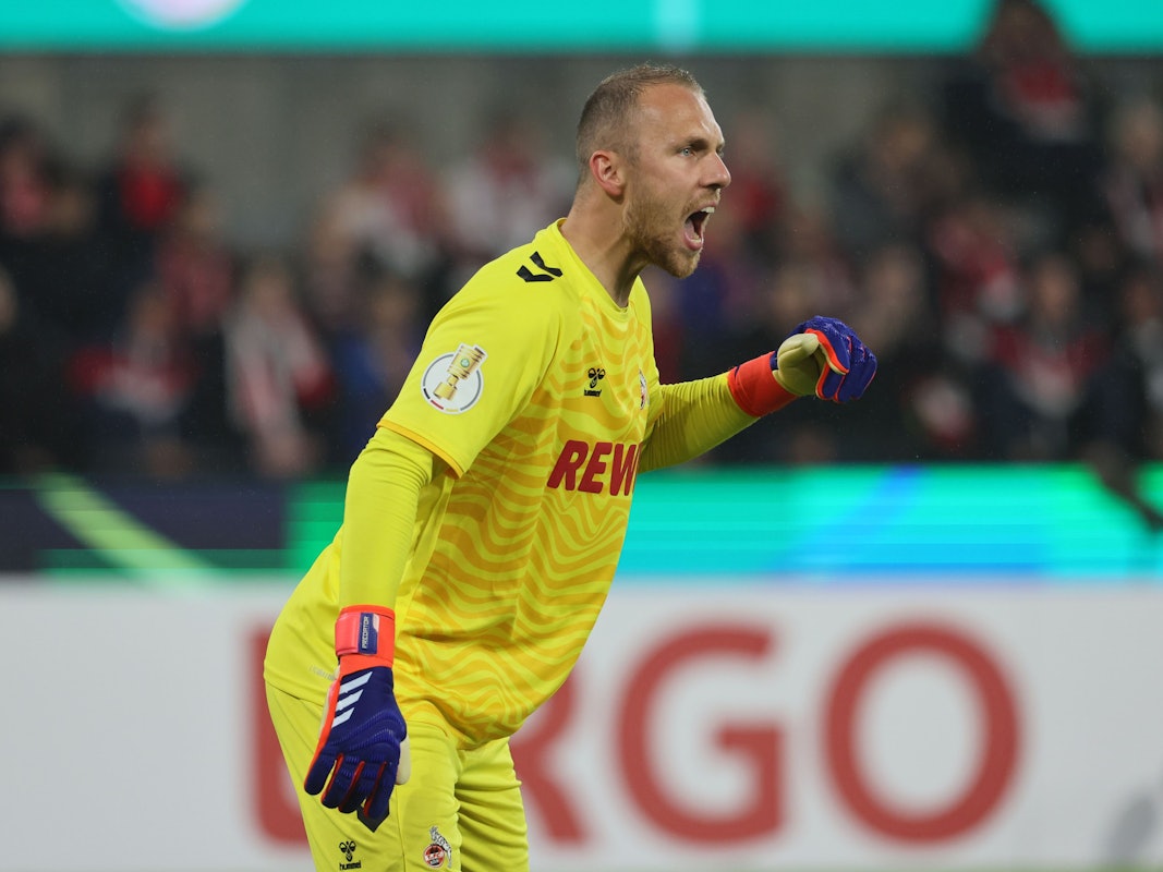 Marvin Schwäbe beim 1. FC Köln im Tor.