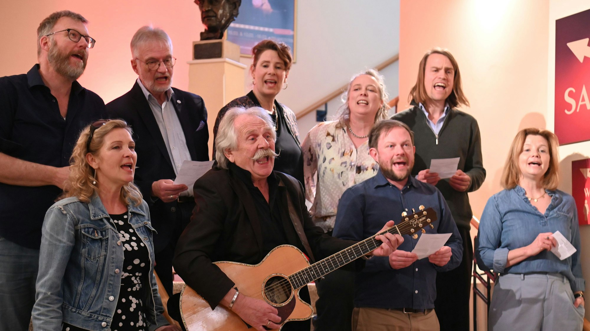 Neues Theaterstück "Millowitsch. Endlich wieder lachen" in der Volksbühne. Foto: Alexander Schwaiger