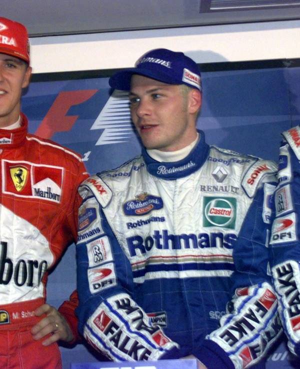 Die Rivalen Michael Schumacher und Jacques Villeneuve auf der abschließenden Pressekonferenz vor dem Finale von Jerez.