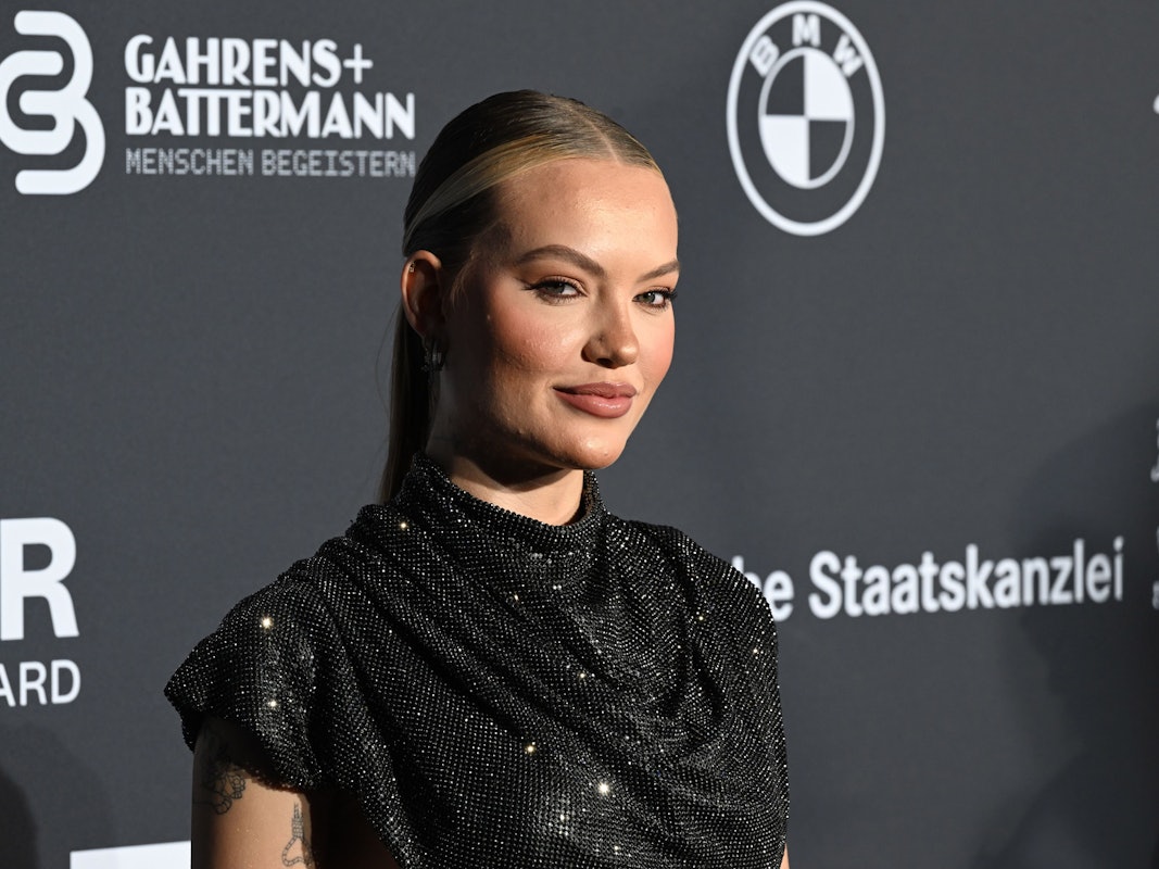 Cheyenne Ochsenknecht 2024 bei der Verleihung des TV- und Streaming-Awards „Blauer Panther“ in München.