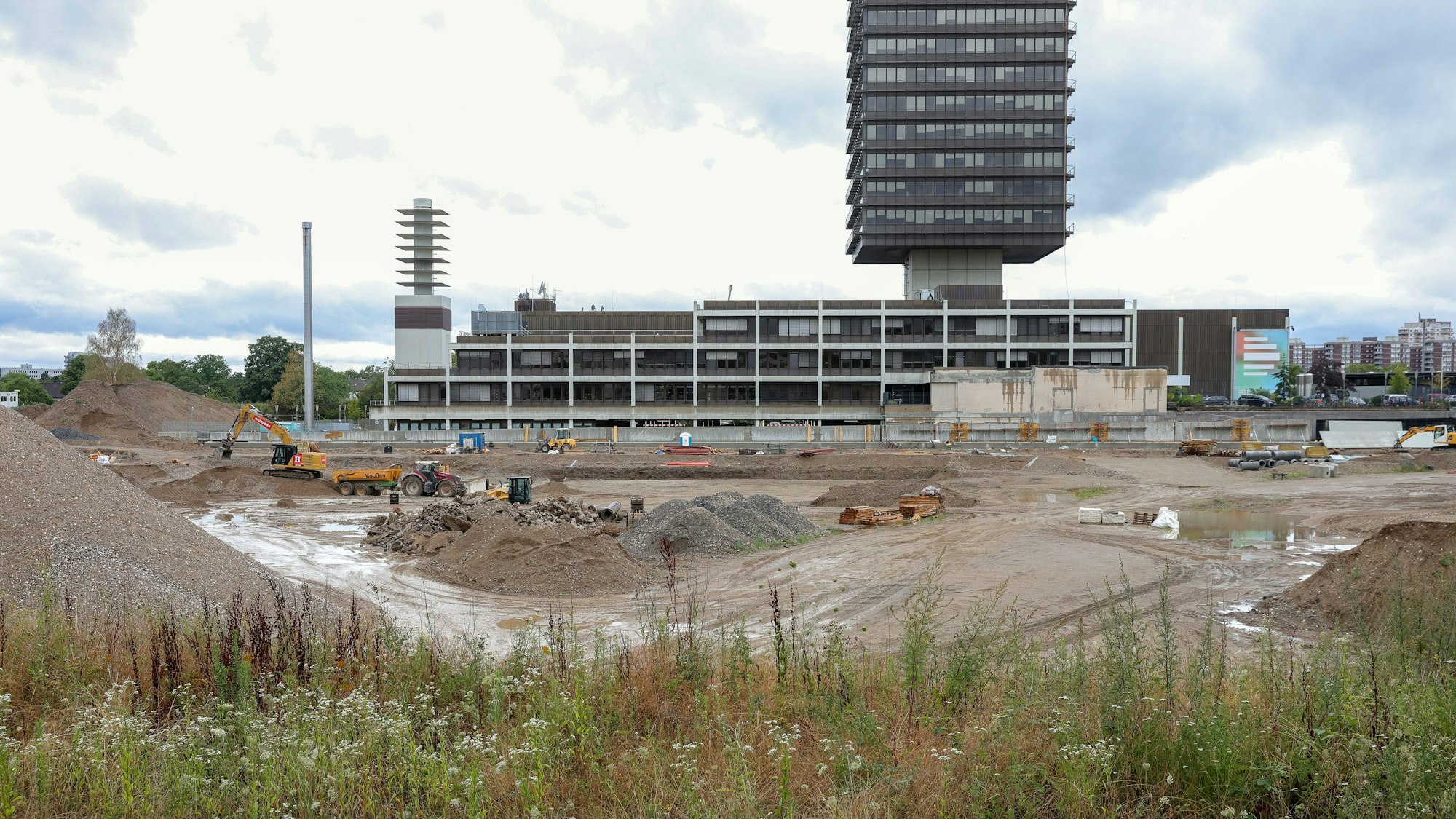 Ansichten der Baustelle auf dem ehemaligen Gelände der Deutschen Welle.