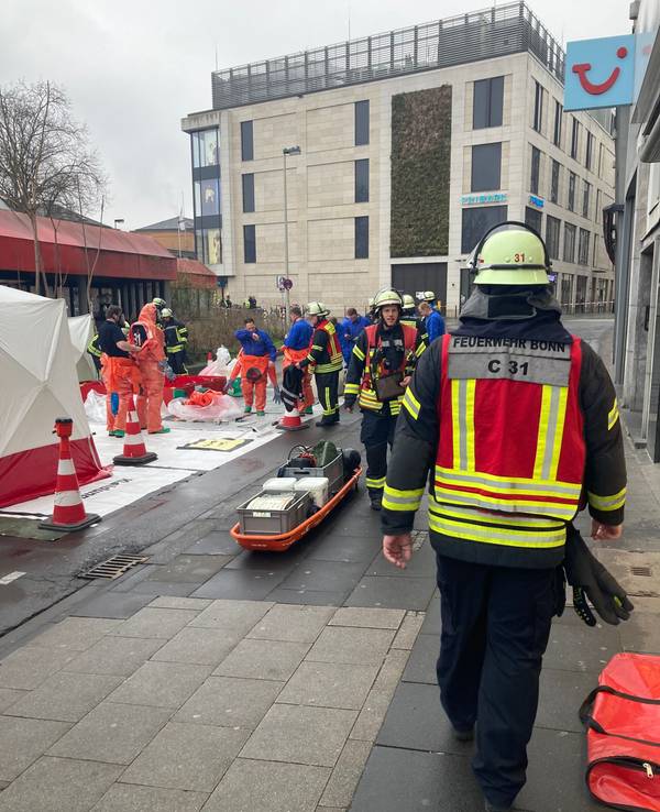 Vorsorglicher Aufbau eines Dekontaminationsplatzes