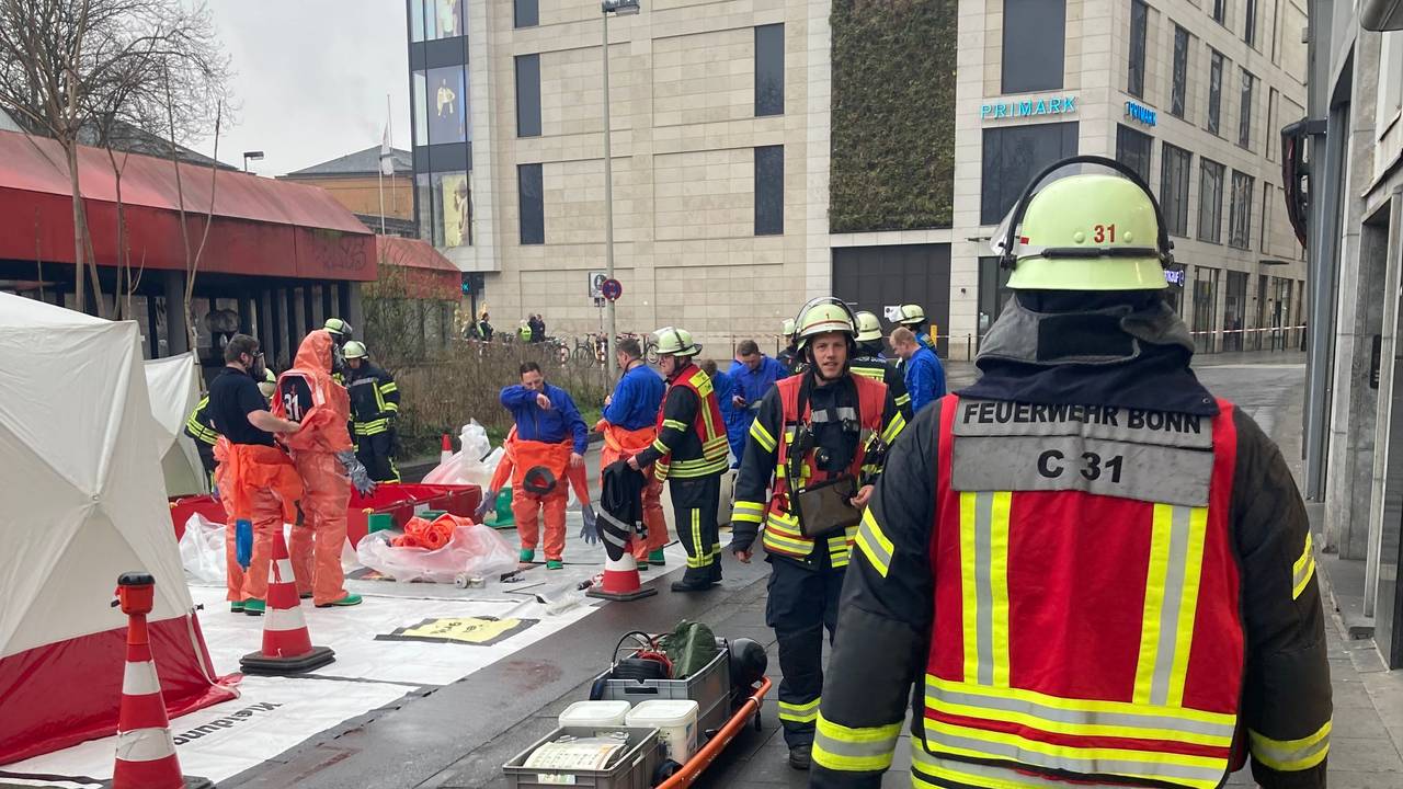 Vorsorglicher Aufbau eines Dekontaminationsplatzes