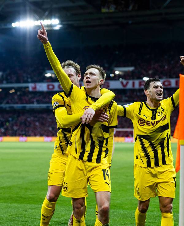 Die Spieler von Borussia Dortmund bejubelten am Mittwochabend (12. März 2025) den Treffer zum 2:1 gegen Lille.