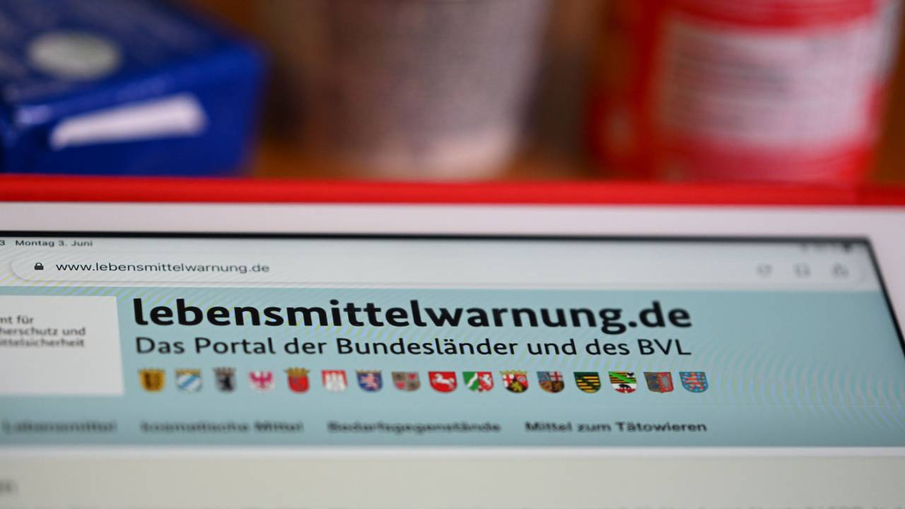 Lebensmittelkontrolleure in NRW haben sich ein Produkt angeschaut, was derzeit bei Verbrauchern beliebt ist. Importierte Ware kommt dabei nicht gut weg.