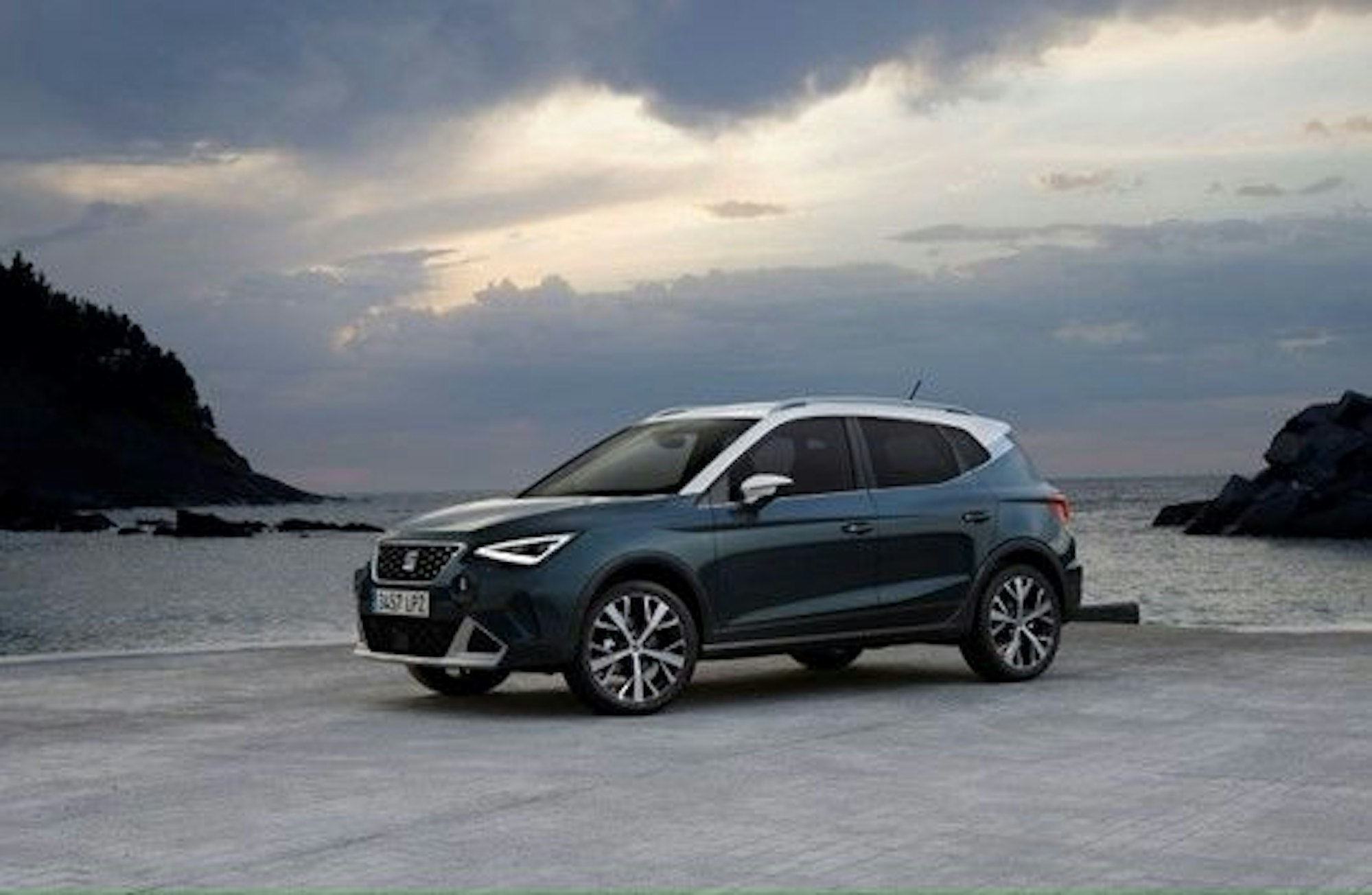 Darstellung des SEAT Arona Road Edition 1.0 TSI