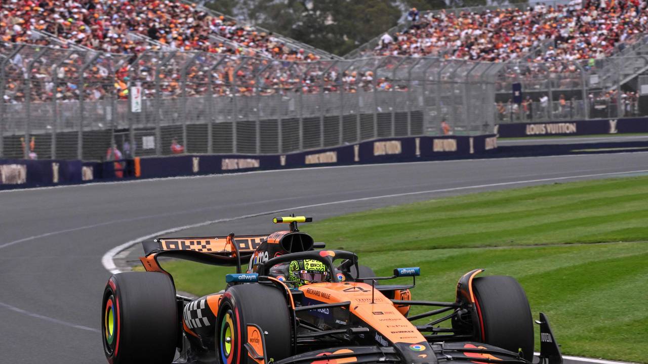 Lando Norris holte sich im McLaren die erste Pole-Position der neuen Formel1-Saison.