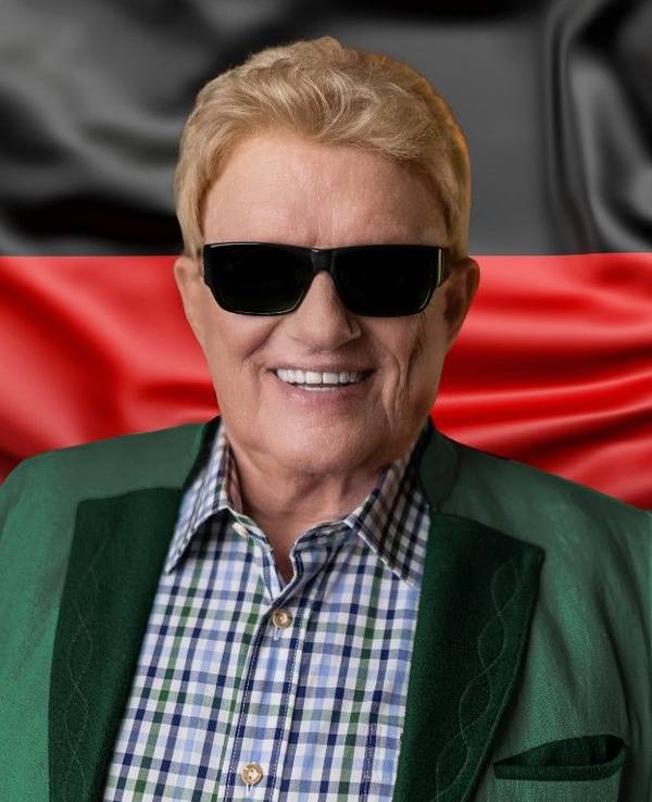 „Heino – Made in Germany“ lautet der Titel seiner Solo-Tour, bei der der 86-Jährige seine größten Hits auf die Bühne bringt
