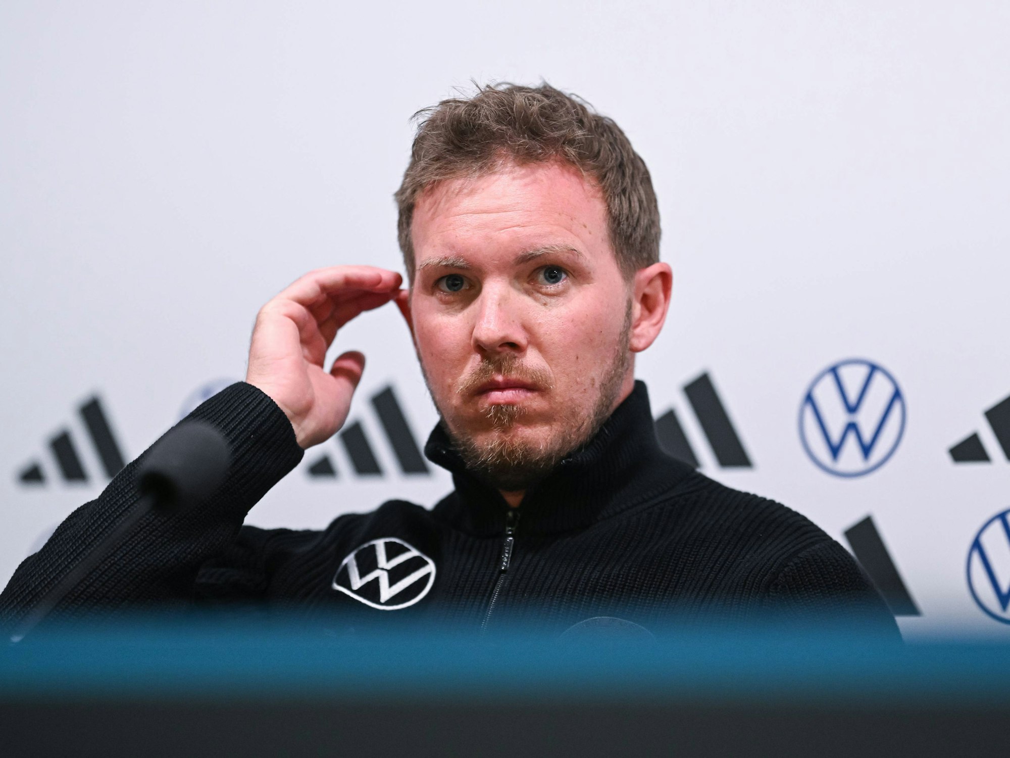 Bundestrainer Julian Nagelsmann bei der Pressekonferenz.