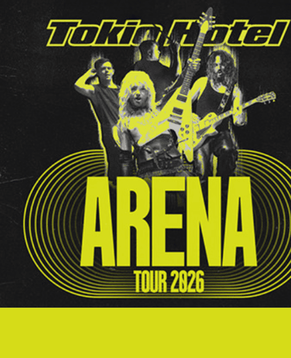 Bild der Tokio Hotel Band mit der Werbung für die Arena Tour 2026.