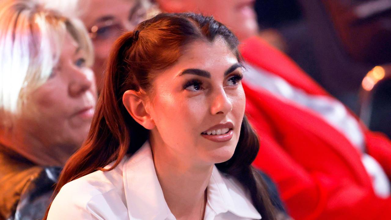 Reality-TV-Teilnehmerin Yeliz Koc bei der 18. Staffel der RTL-Tanzshow Lets Dance im Coloneum.