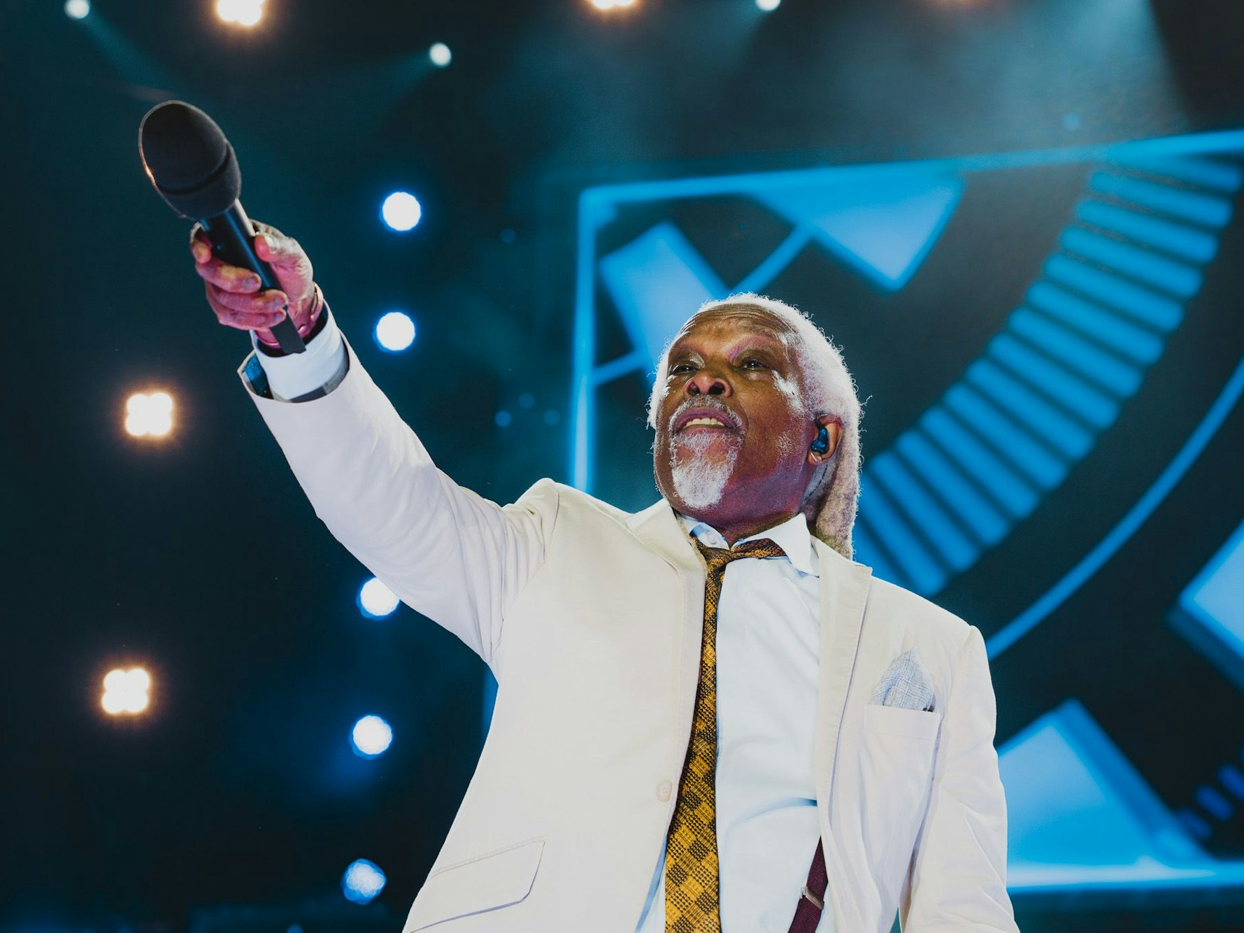 Billy Ocean beim Auftritt in der Veltins-Arena.