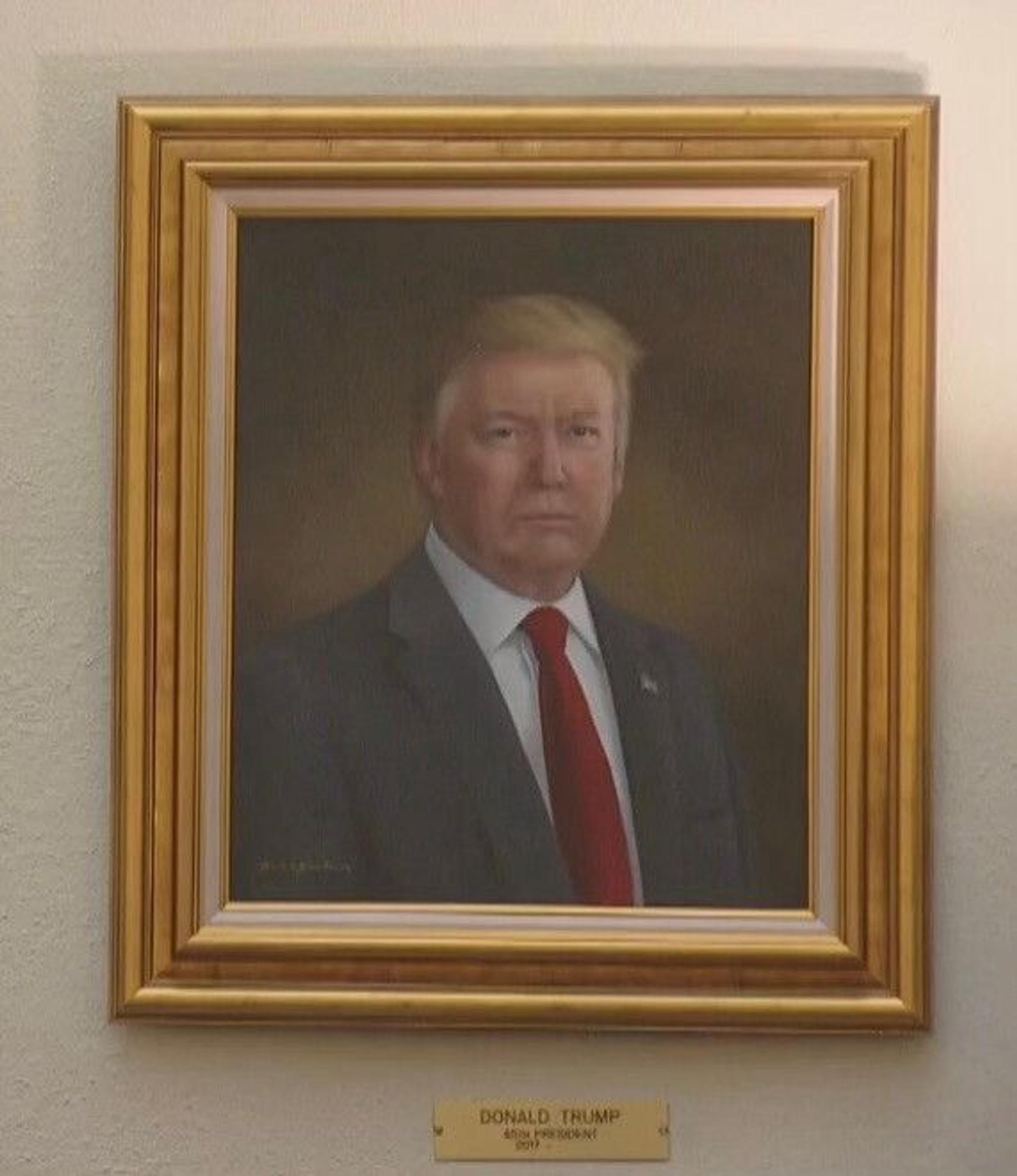 Donald Trump postete das Gemäde, das von ihm in Colorado hängt.