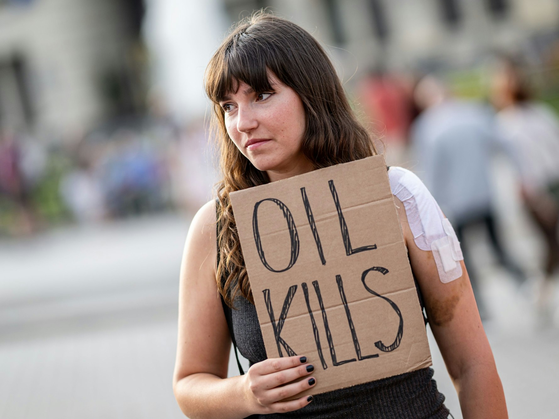 Auch Klimaaktivistin Carla Hinrichs (hier im August 2024 in Berlin) ist unter den Beschuldigten: Gegen die Klimagruppe „Letzte Generation“ wird Anklage erhoben.
