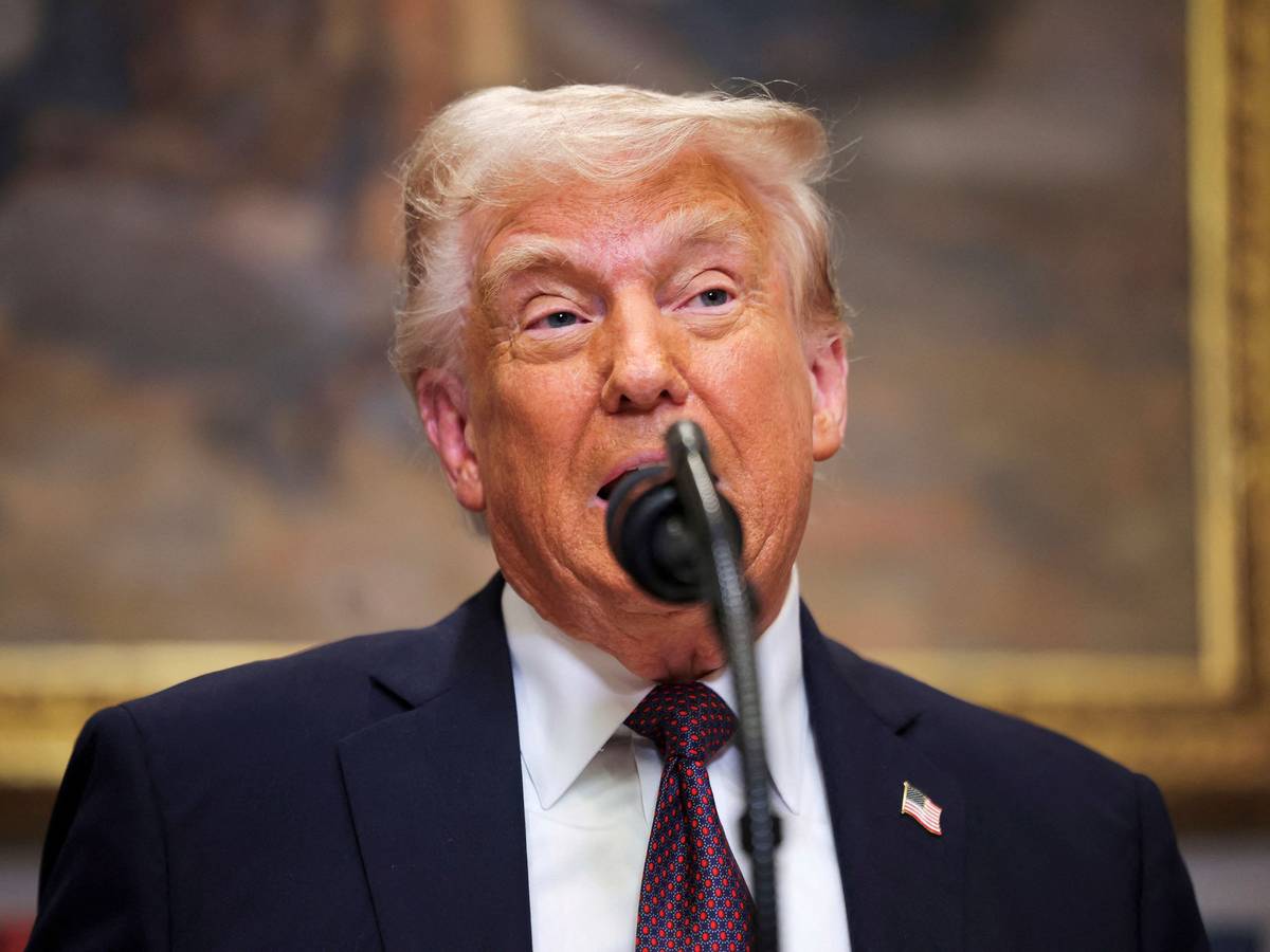 US-Präsident Donald Trump spricht am 24. März 2025 im Roosevelt Room des Weißen Hauses.