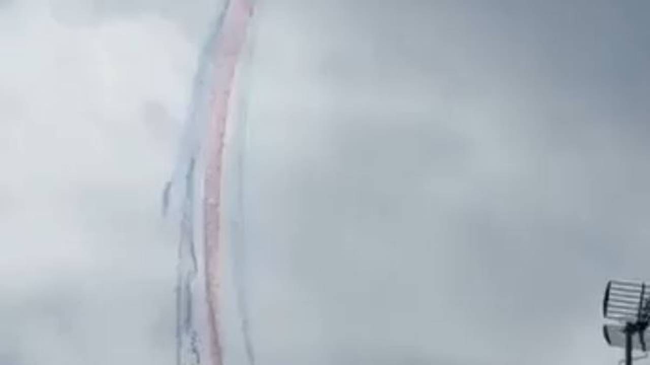 Ein Screenshot eines Amateur-Videos zum Jet-Absturz in Frankreich.