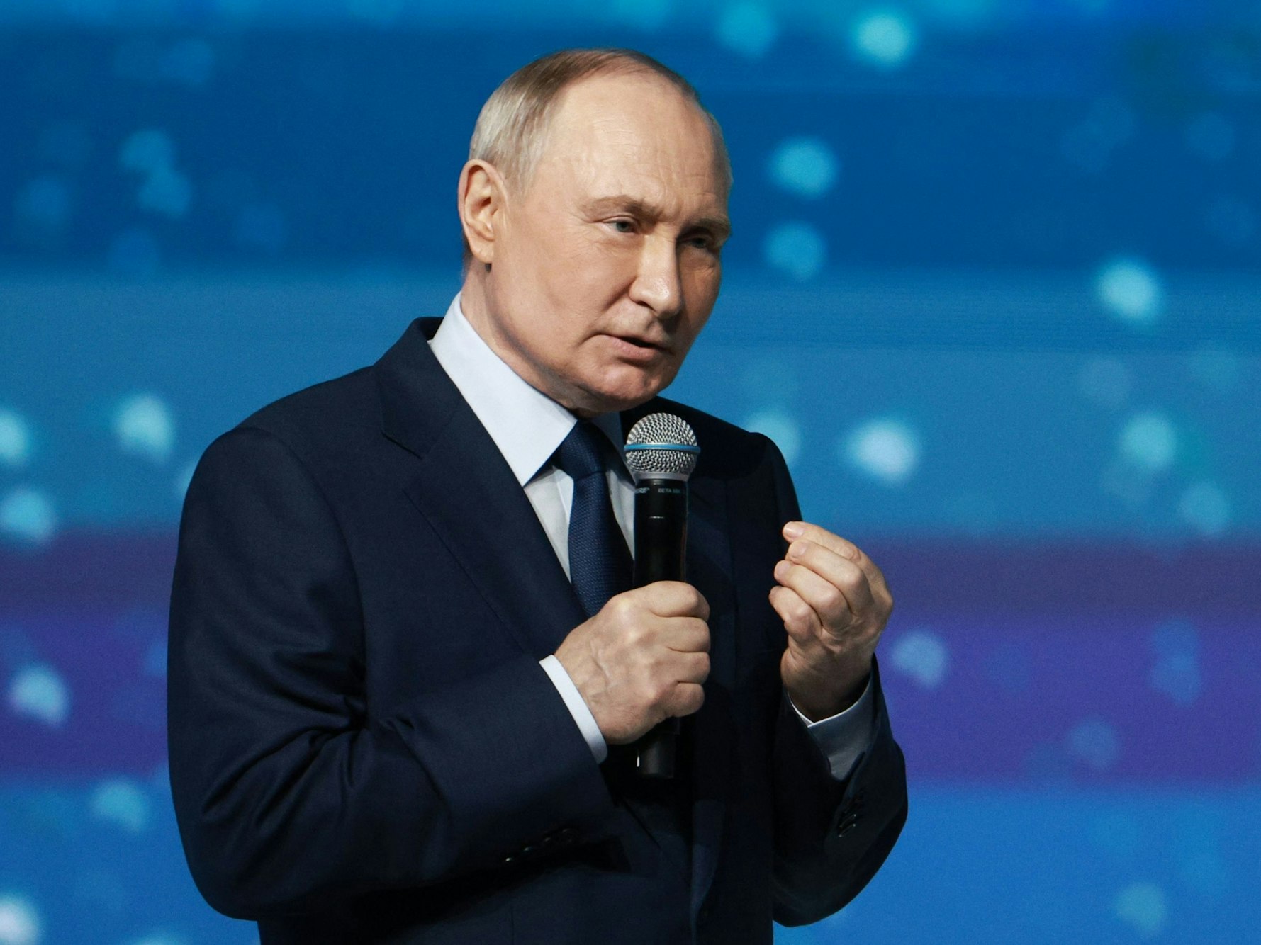 Wladimir Putin am 26. März in Moskau: Schon seit vielen Jahren machen verschiedene Spekulationen über seinen Gesundheitszustand die Runde.