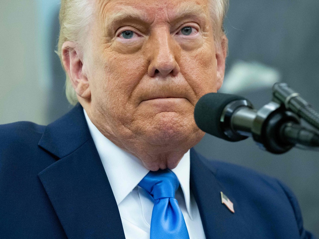 US-Präsident Donald Trump, hier am 28. März 2025, hat in einem NBC-Interview heftige Worte für Wladimir Putin gefunden.