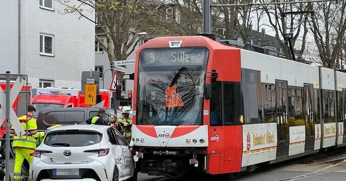 Cologne Uber Crash with KVB Line - News Directory 3