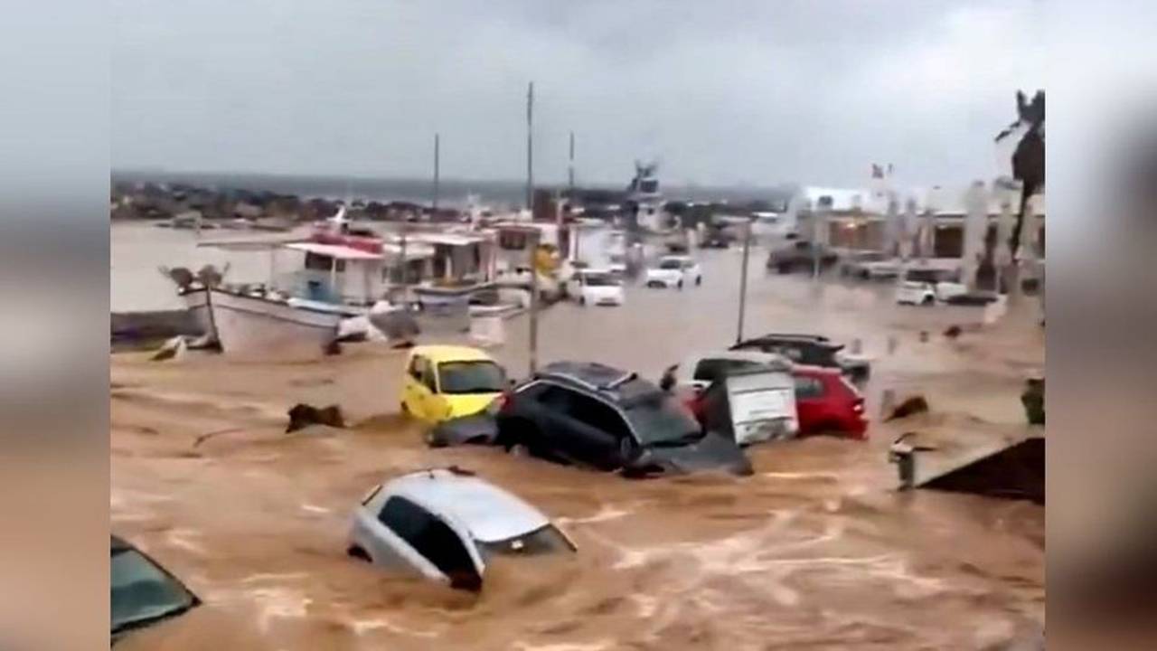 Mehrere griechische Inseln wurden von Sturzfluten heimgesucht.