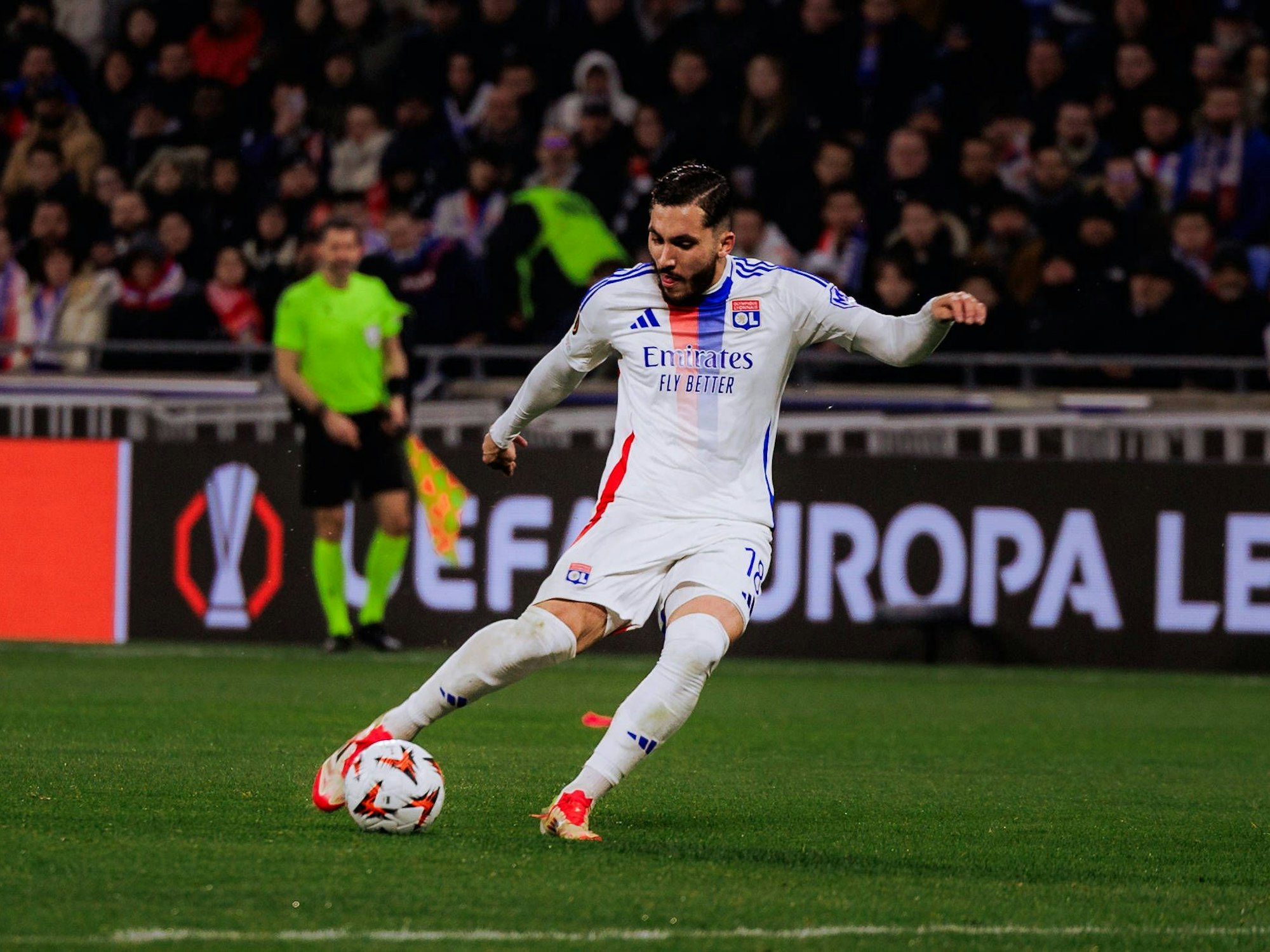 Rayan Cherki in der Europa Leauge.