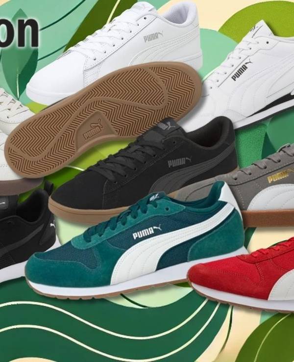 Eine Werbegrafik für PUMA-Sneaker-Sale bei Amazon. Im Vordergrund sind neun verschiedene PUMA-Schuhe in unterschiedlichen Modellen arrangiert. Im Hintergrund ist ein stilisiertes, abstraktes Blatt-Design in Grüntönen zu sehen.
