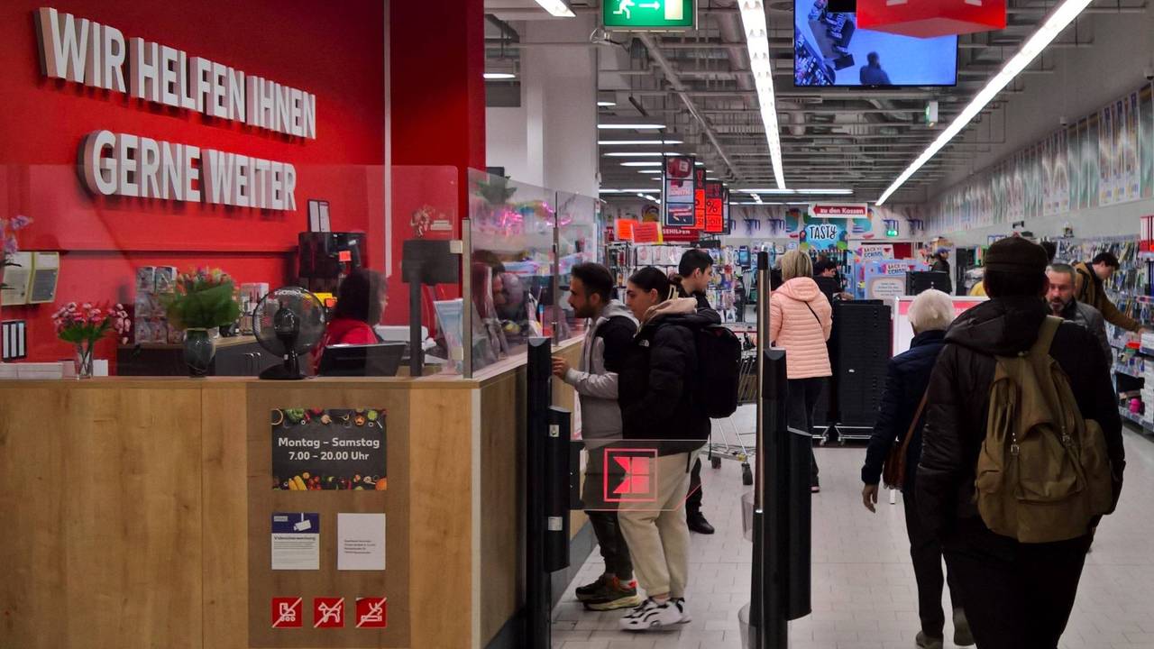 Eine schockierende TV-Recherche deckt gravierende Hygienemängel in Kaufland-Märkten auf.
