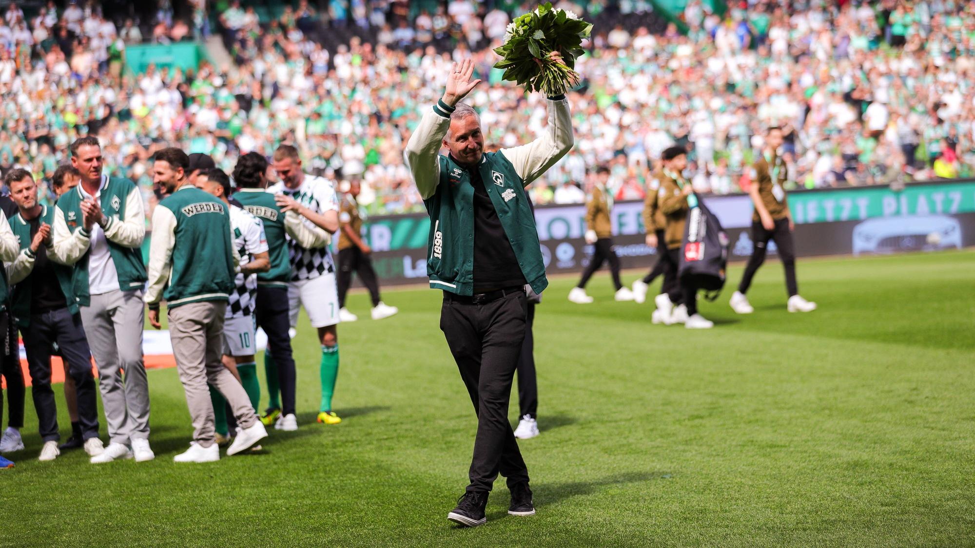 Frank Baumann wird bei Werder Bremen verabschiedet.