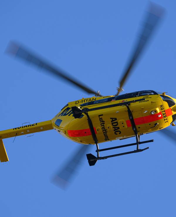 Ein Rettungshubschrauber