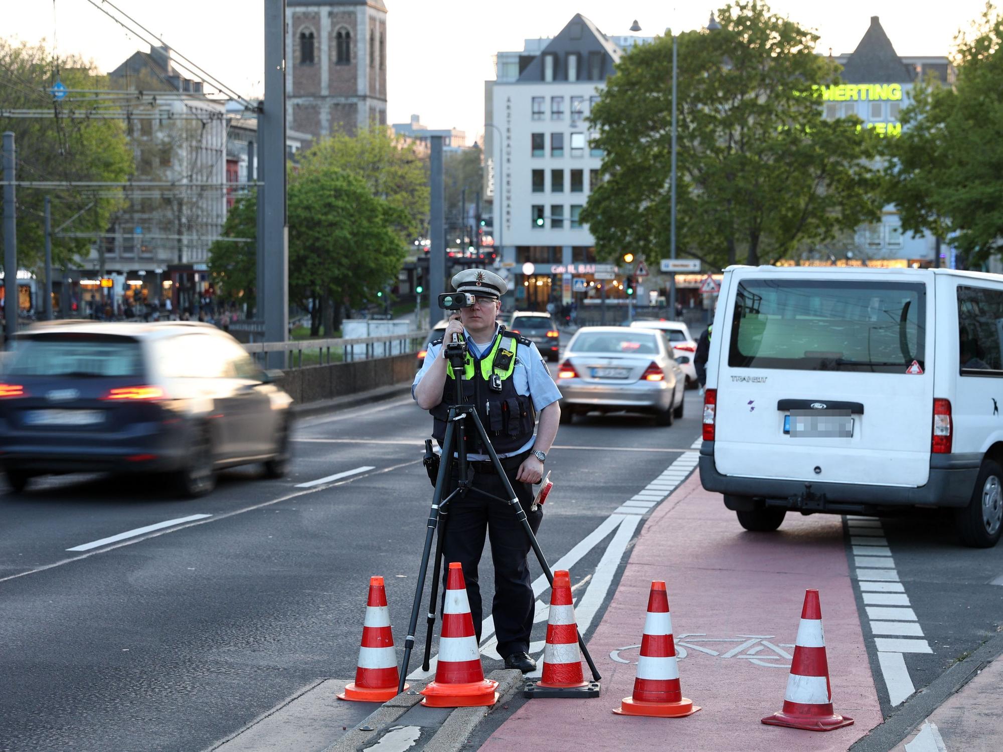 Die Polizei nimmt verstärkt Raser ins Visier. (Symbolfoto)