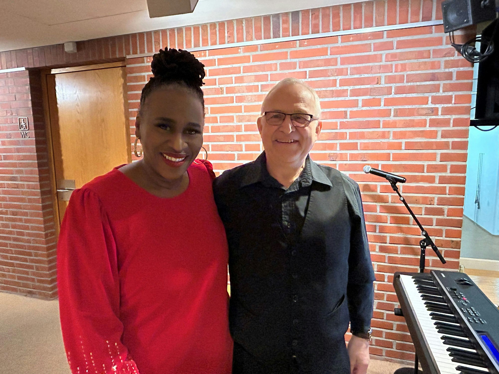 Ingrid Arthur und Robert Ahl nach ihrem Auftritt.