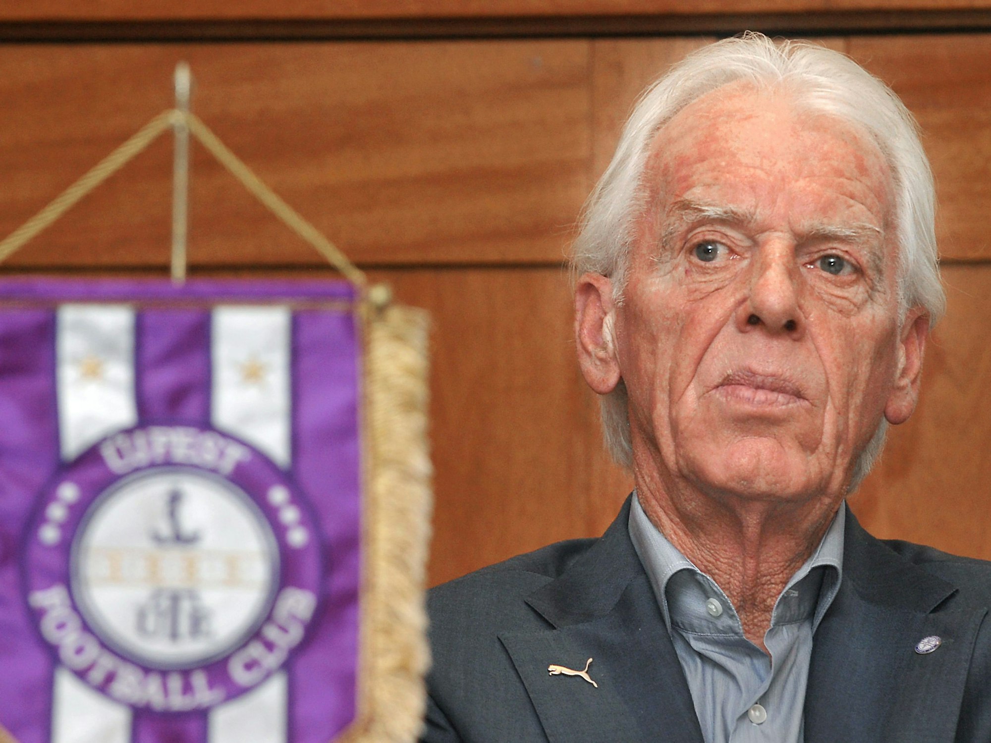 Leo Beenhakker im Juli 2011, als er beim ungarischen Club Ujpest FC anheuerte.