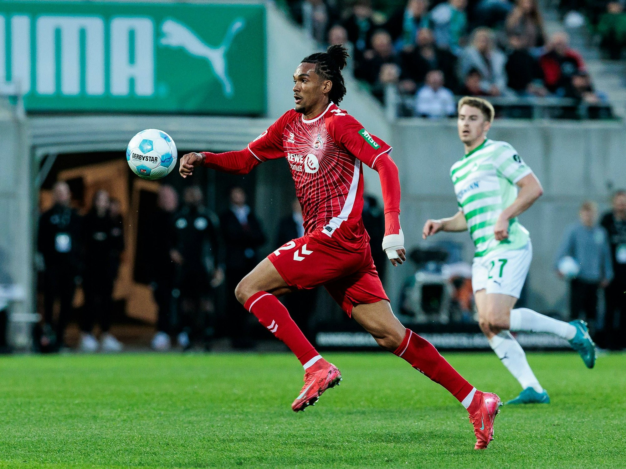 Damion Downs im Spiel bei Greuther Fürth.