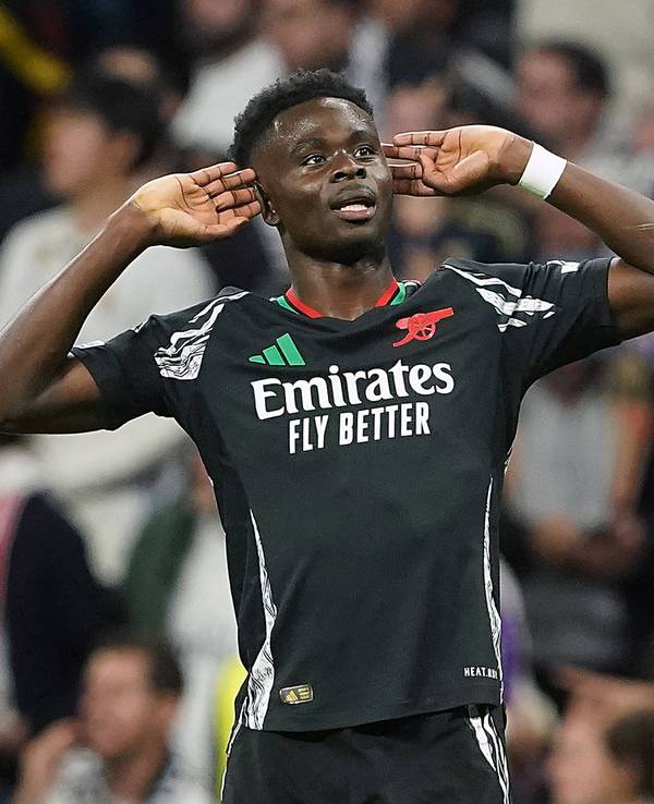 Bukayo Saka jubelt über sein Tor gegen Real Madrid.
