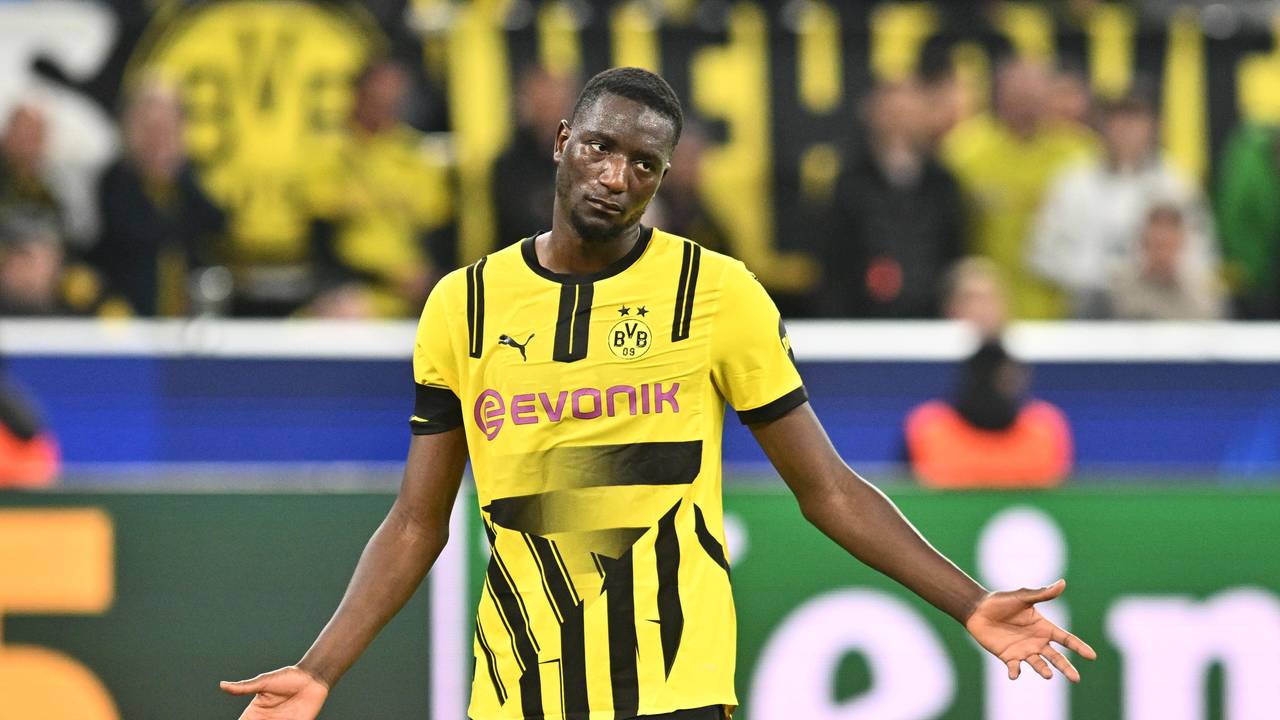 Dortmunds Serhou Guirassy reagiert während des Spiels gegen den FC Barcelona.