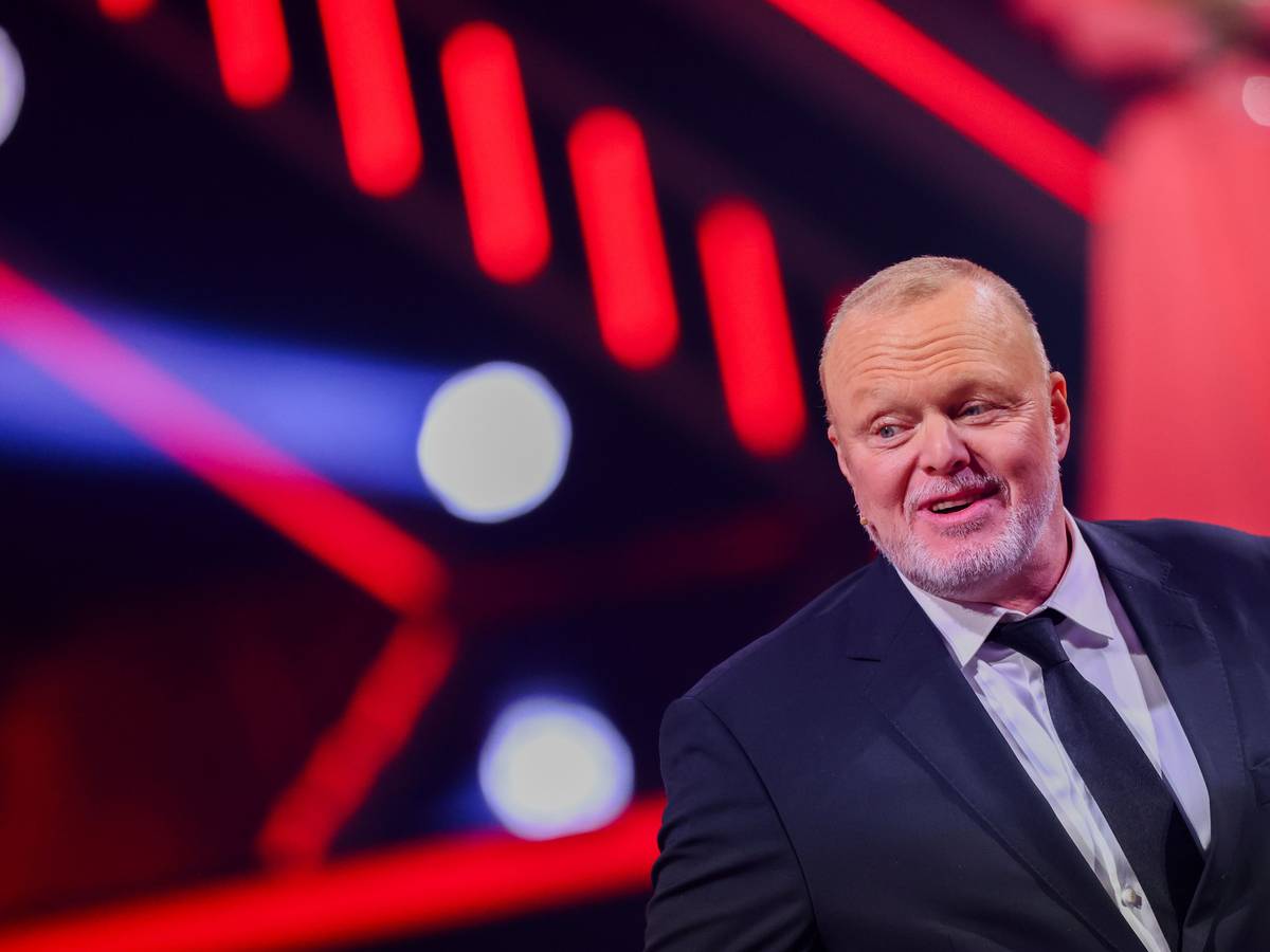 Stefan Raab, Entertainer, steht in der RTL-Tanzshow "Let's Dance" im Coloneum.