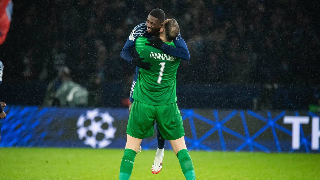 Ousmane Dembelé und Gianluigi Donnarumma feiern gemeinsam.