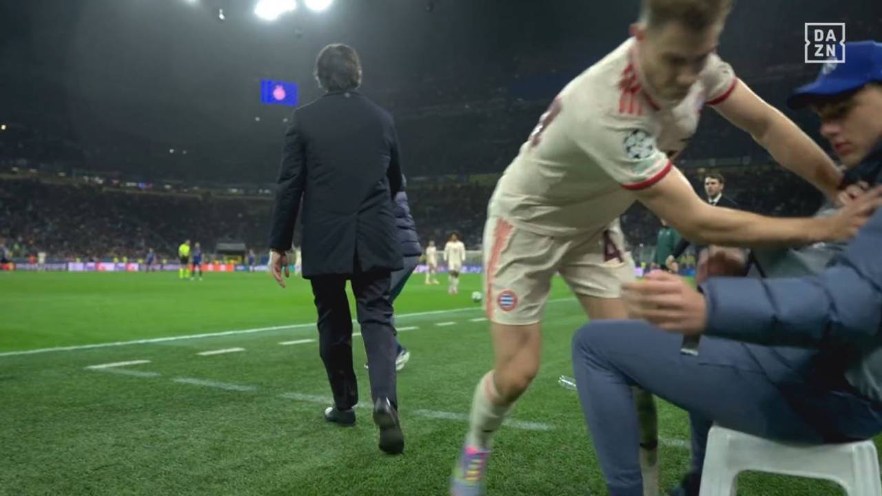 Der Moment als Josip Stanisic in der Nachspielzeit gegen Inter Mailand einen Balljungen von seinem Stuhl schubste.