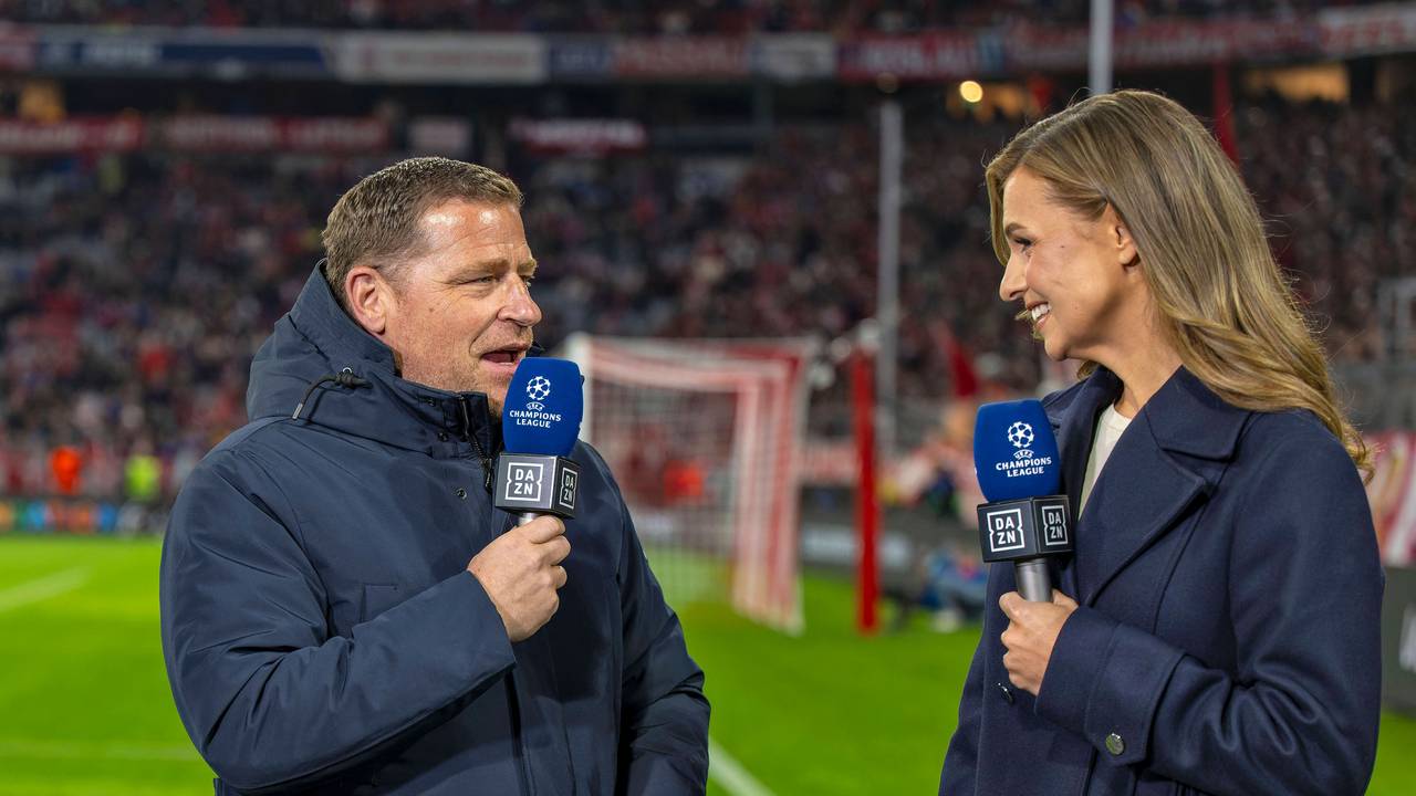 Bayern-Sportvorstand Max Eberl am 17. September 2024 vor dem Champions-League-Spiel gegen Dinamo Zagreb zusammen mit DAZN-Moderatorin Laura Wontorra.